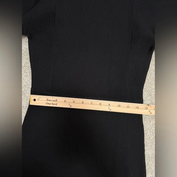 Ganni - Black Knit Dress with Balloon Sleeve - size Medium - LIKE NEW - Picture 9 of 16